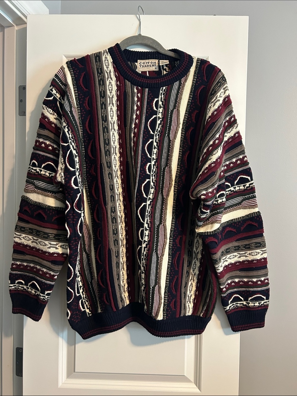 90s vintage - Burgundy 3D pattern cotton Sweater. Coogi inspired